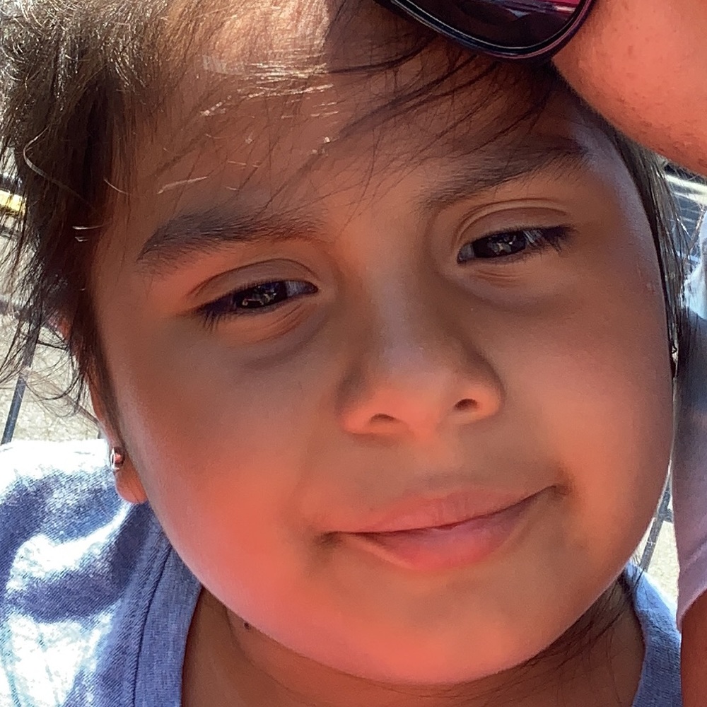 Meet your Posher, Mercedes